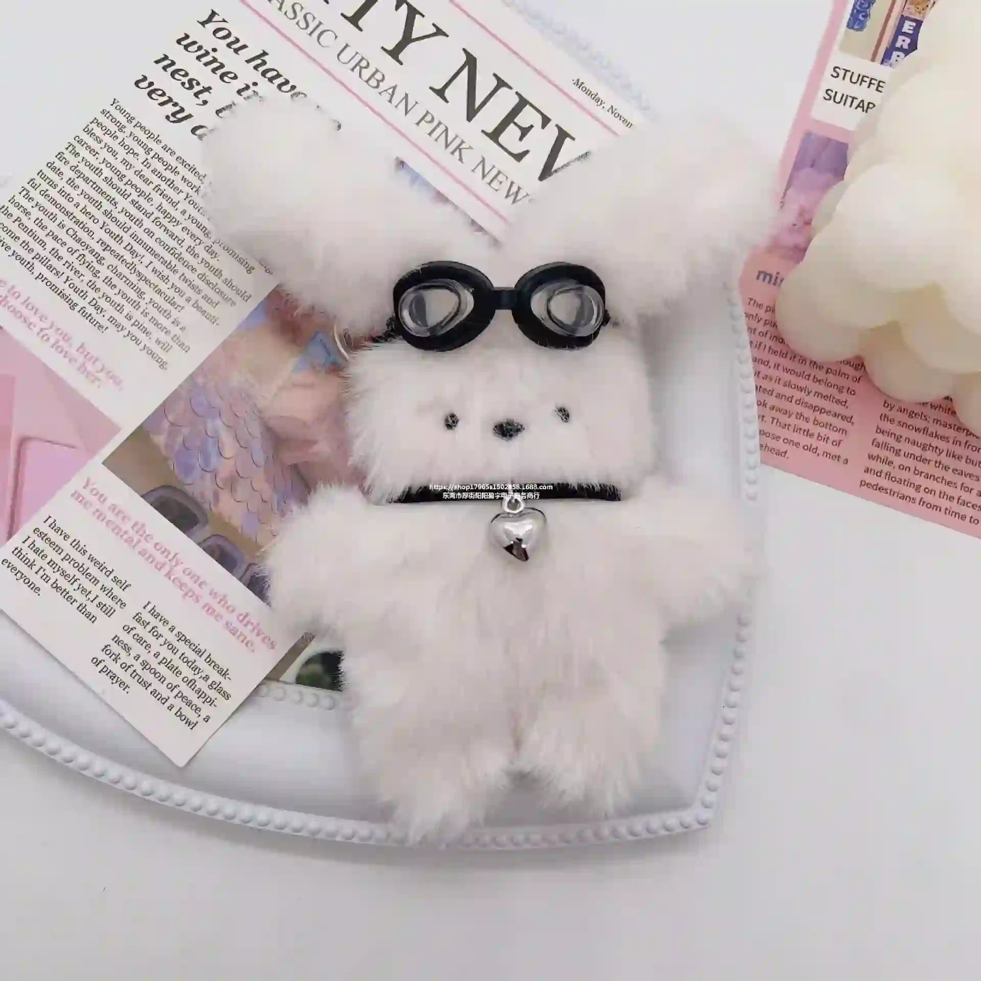 CustomPlushMaker offers adorable black and white glasses puppy plush toys, custom keychain baby soft toys, stuffed animals, and custom Kpop plush dolls：Plush rabbit keychain