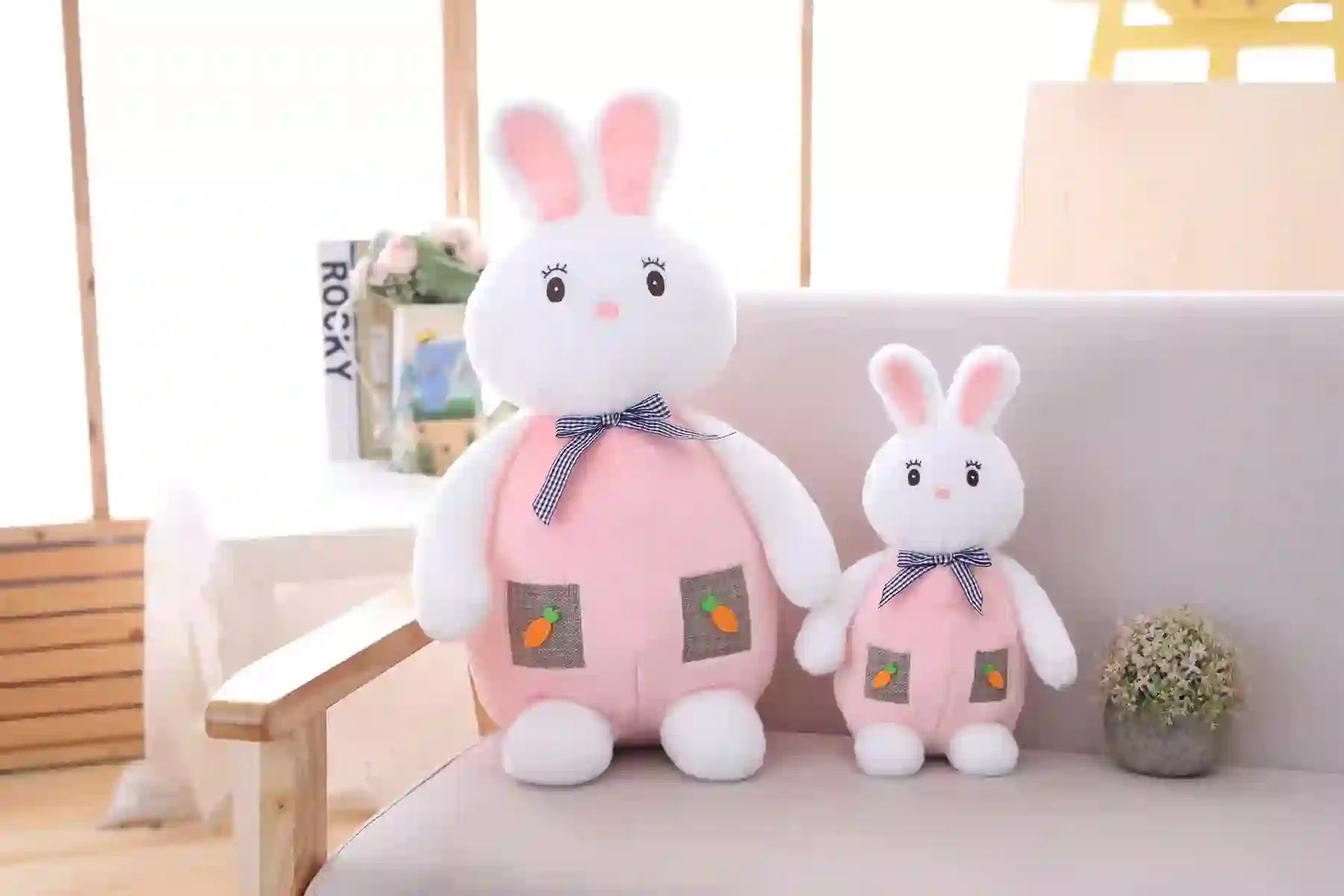 CustomPlushMaker sells new cute plush rabbit throw pillow dolls wholesale:Cute Plush Rabbit