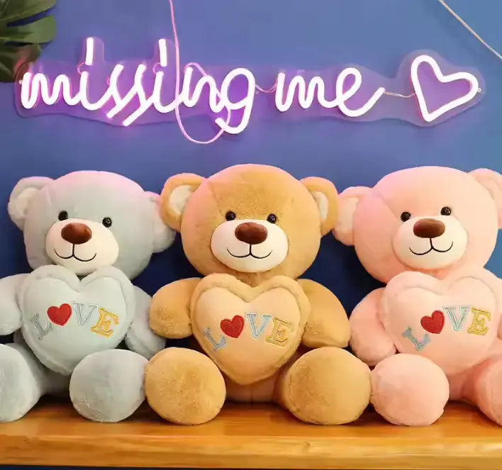 CustomPlushMaker offers wholesale bulk plush toy teddy bears as Valentine's Day gifts：Plush teddy bear toy with heart