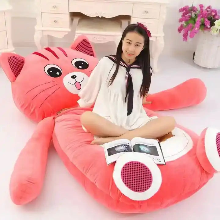 Red cat plush cushion