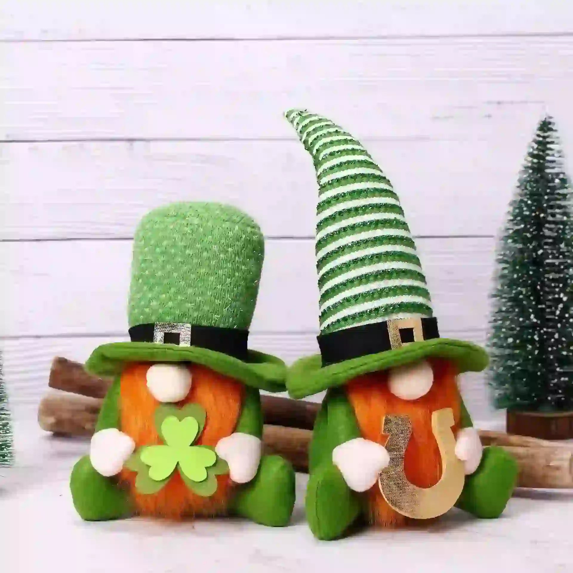 CustomPlushMaker: St. Patrick's Day Cotton Props - No Face Shamrock Knit Hat Couple Plush Toy Wholesale：toys