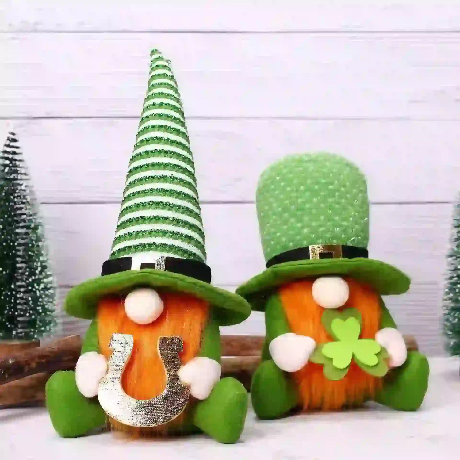 CustomPlushMaker: St. Patrick's Day Cotton Props - No Face Shamrock Knit Hat Couple Plush Toy Wholesale：toys