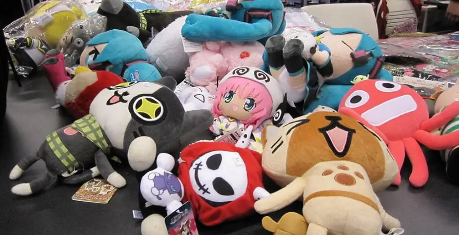 Este 2024, personalice sus muñecos de peluche en estilo anime de la mano de CustomPlushMaker- juguetes de peluche anime