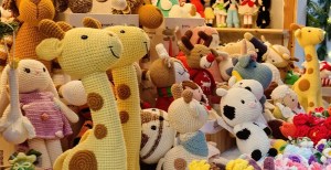 Jinsi ya kuhakikisha kwamba muundo wa vinyago vya plush maalum unarudiwa kwa usahihi